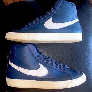 NIKE BLAZERS MID 77 VINTAGE THUNDER BLUE